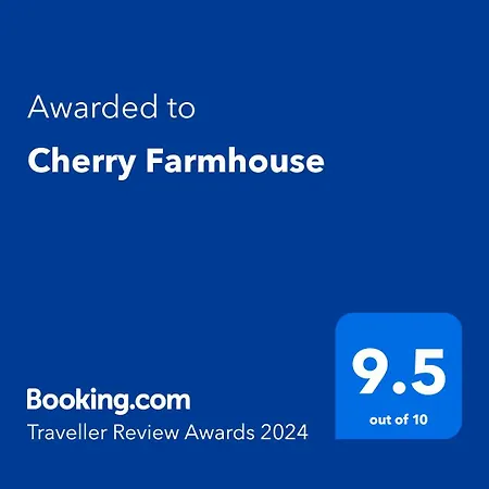 Cherry 3* York